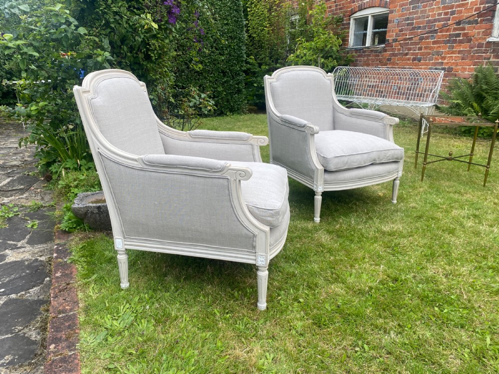 Pair of large Bergere armchairs  View III