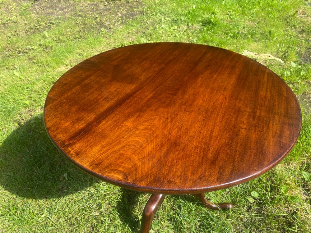 18th Century tilt top tripod table with birdcage  View IV