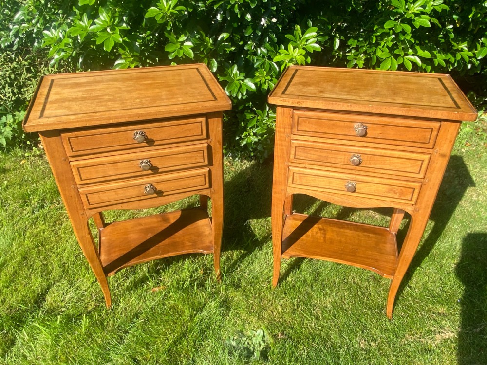 Attractive pair of cherrywood bedside tables View V