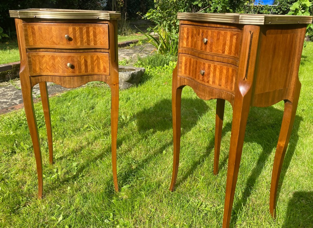 Pair of elegant French bedside tables  View III