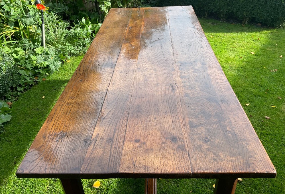 Large farmhouse table in oak View IV