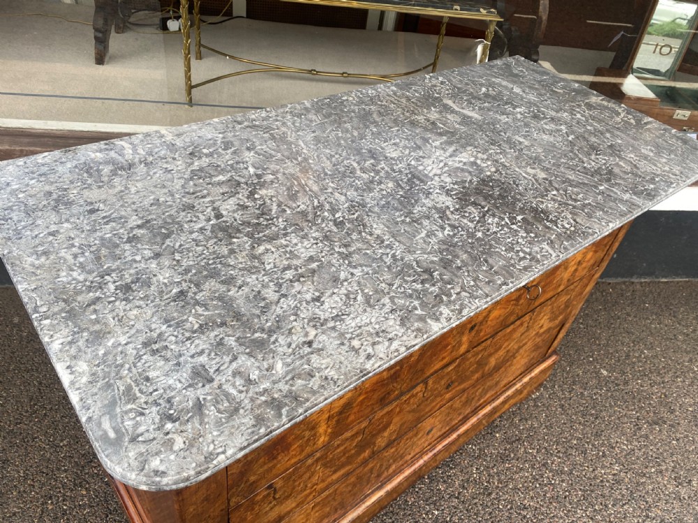 French Burr walnut commode View III