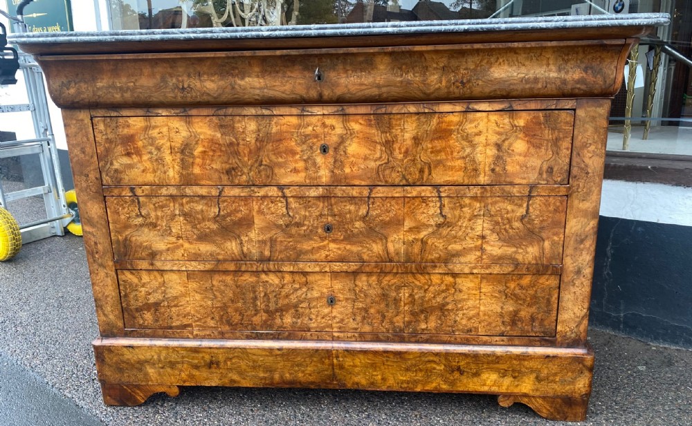 French Burr walnut commode View V