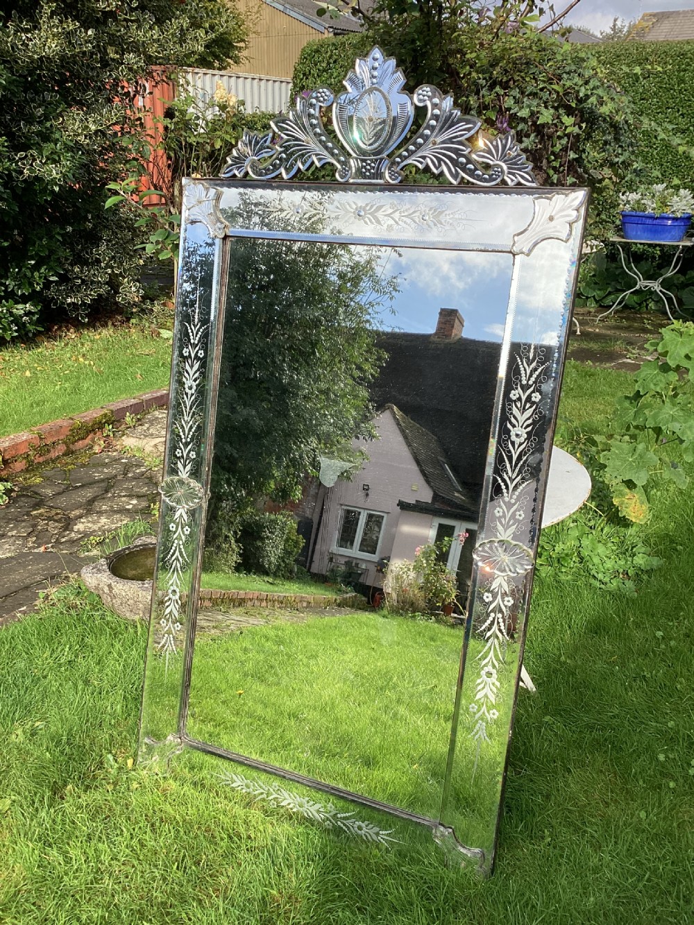 Large engraved Venetian mirror  View IV