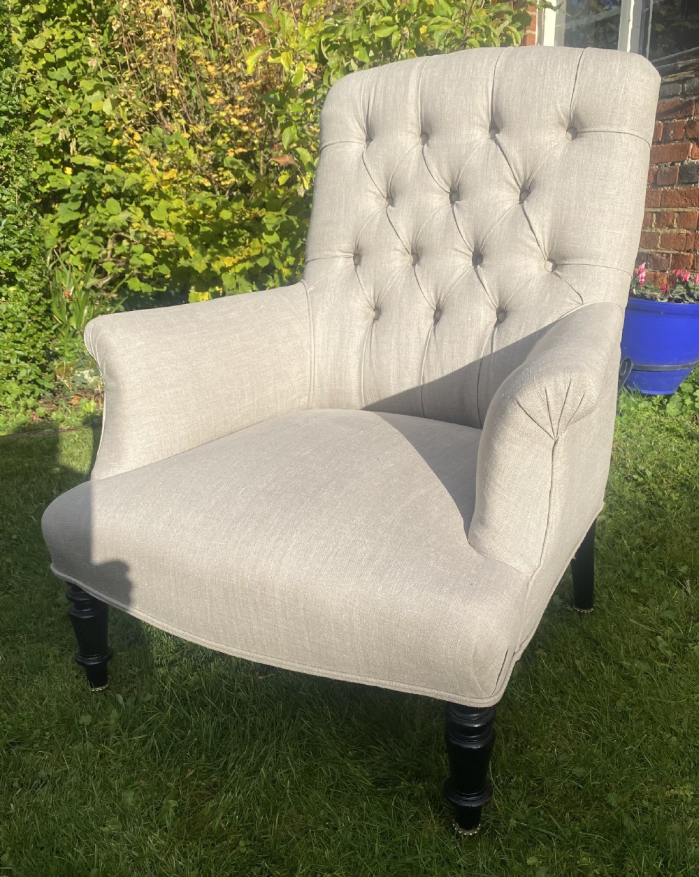 Fine quality pair of button back armchairs  View VI