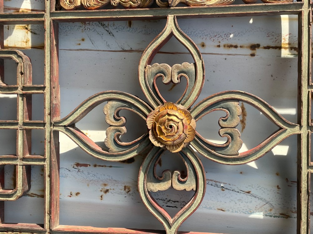 19th Century Chinese Carved Screen  View III