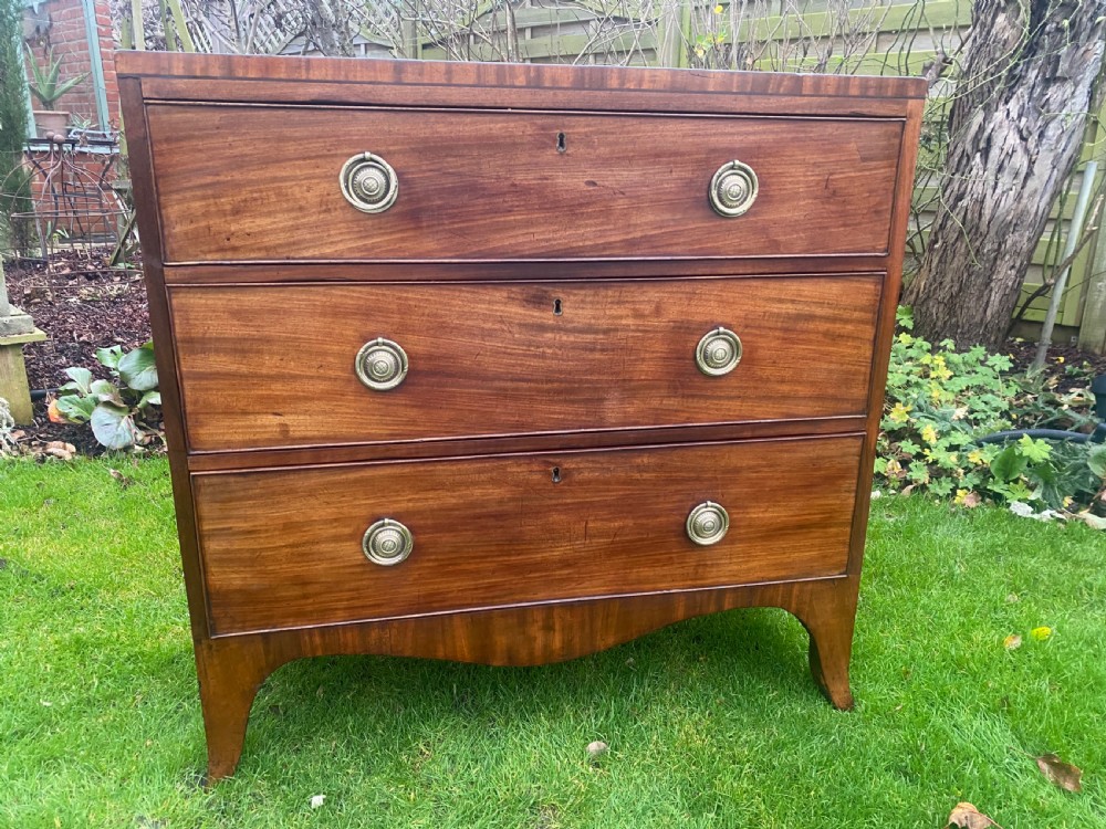 Small Regency chest of drawers View III