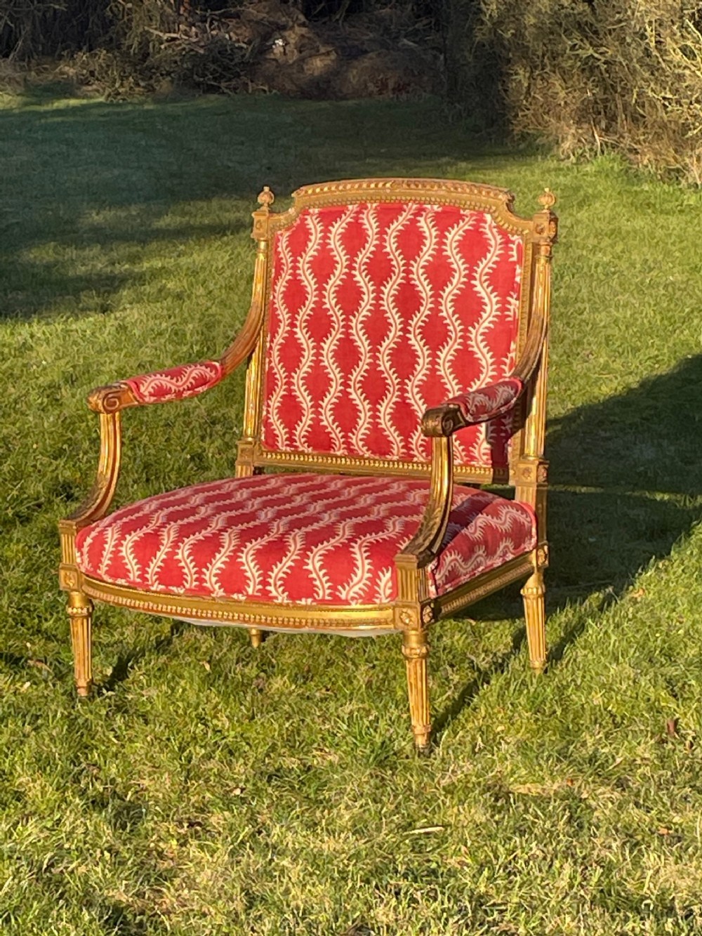 French 19th Century Marquise Chair 