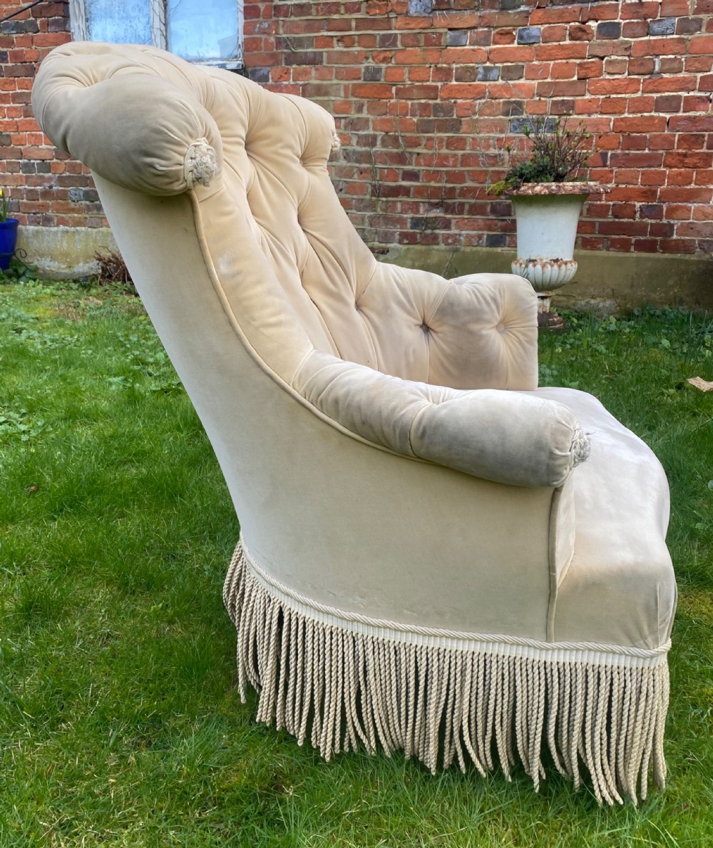 Pair of buttoned back 19th Century armchairs  View IV