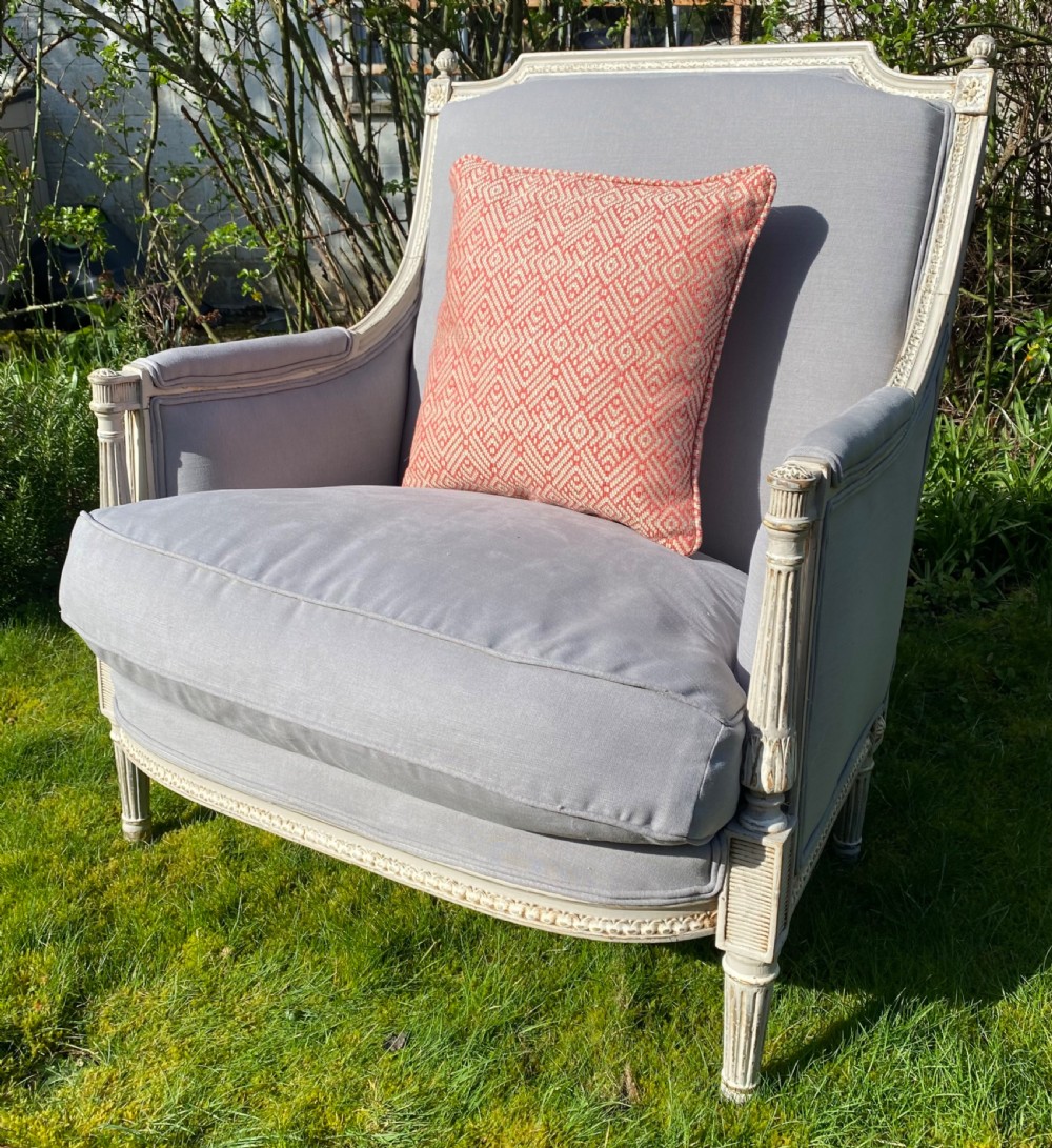 French painted marquise or love seat View II