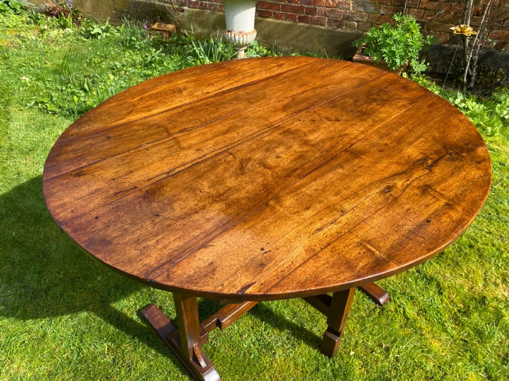 French country Wine tasting table or Vendage table in walnut  View II