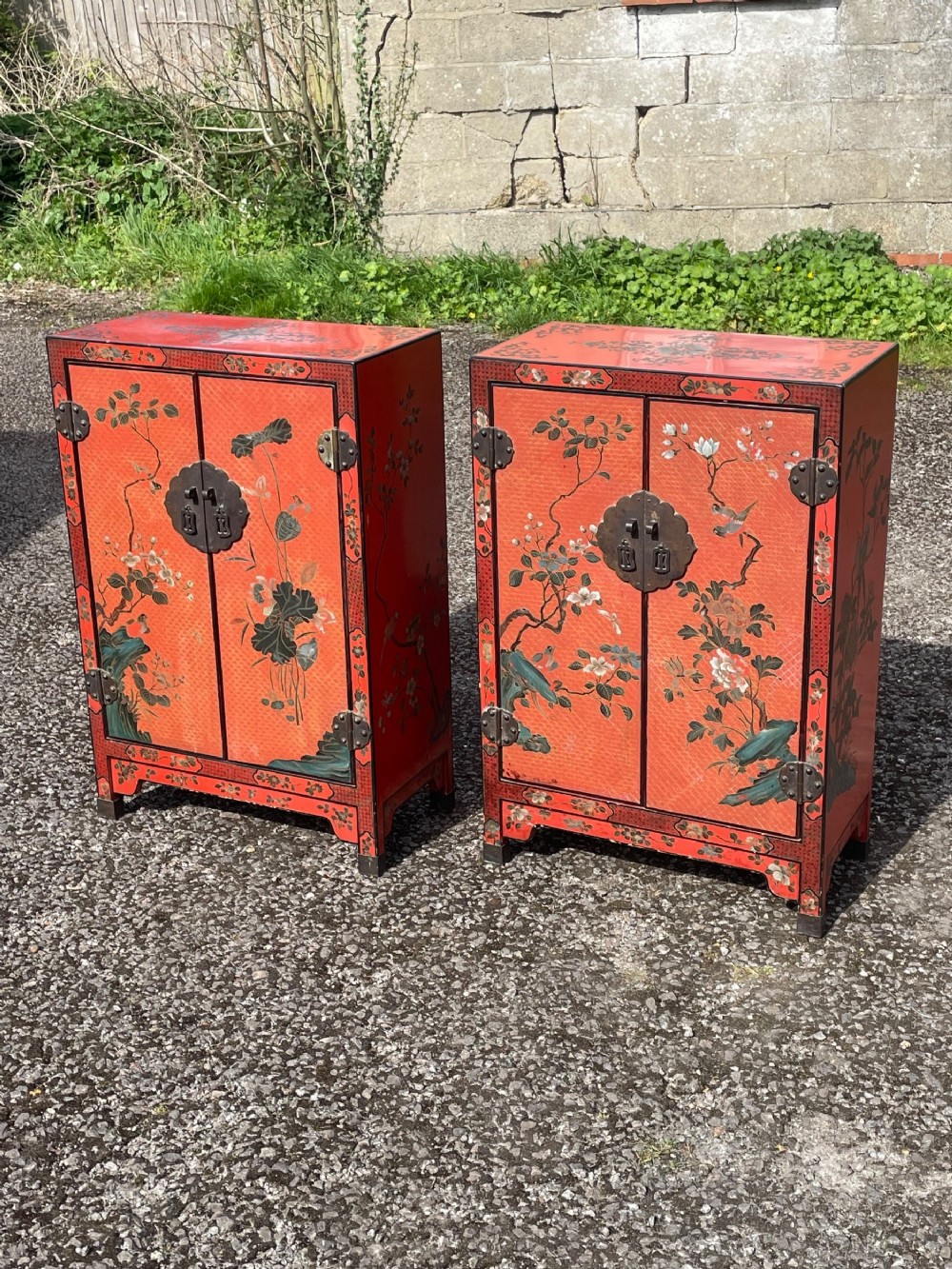 Pair of lacquer cabinets 