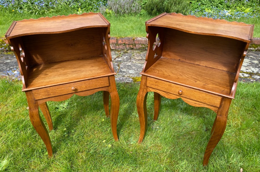 Pair of solid oak bedside tables 