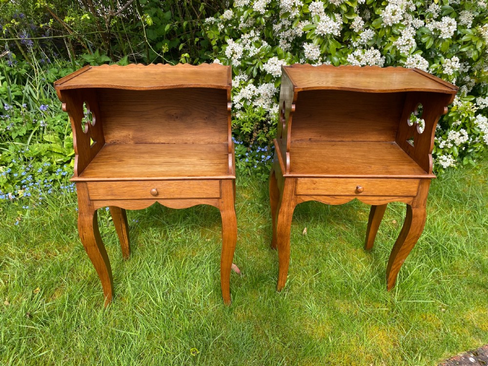 Pair of solid oak bedside tables  View VI