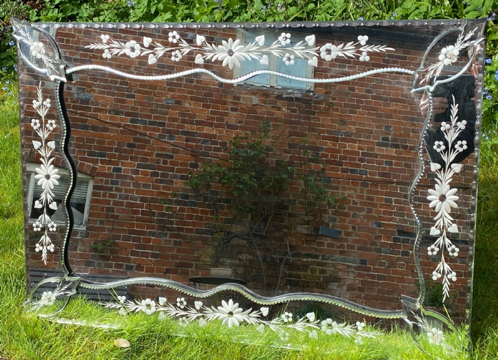 Venetian mirror 