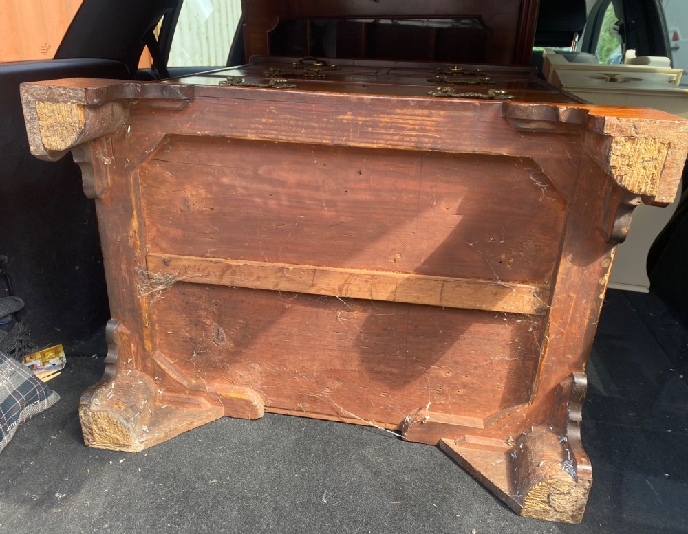 18th Century cabinet on chest View VIII
