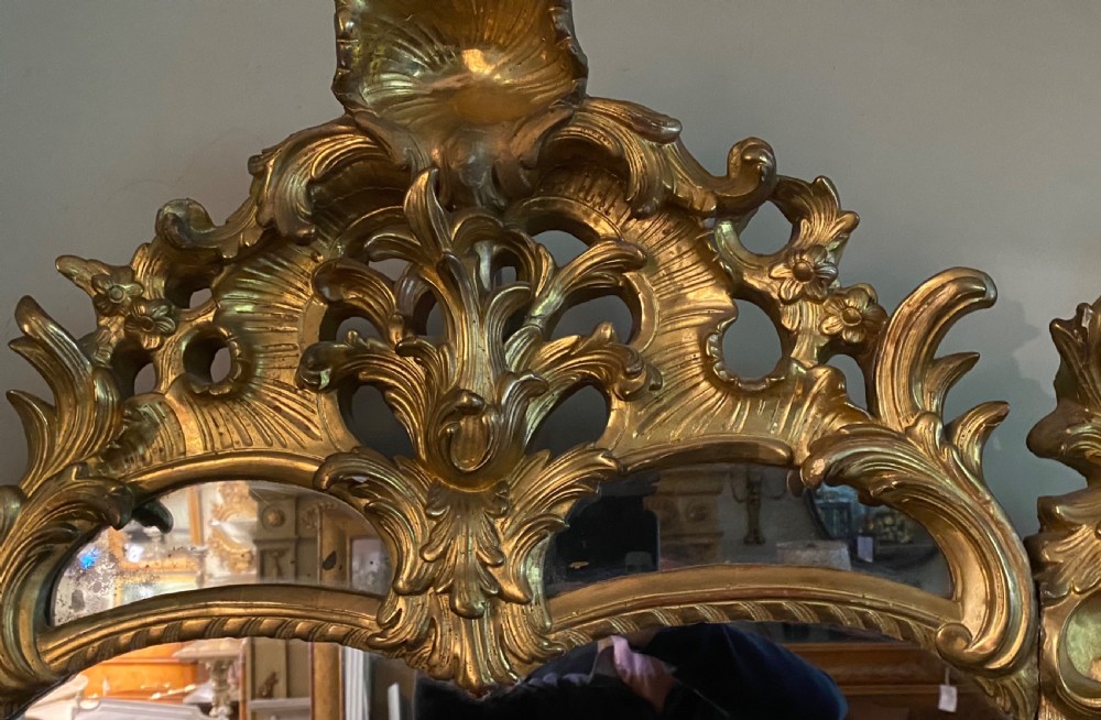 Large 18th Century carved gilt wall mirror  View V