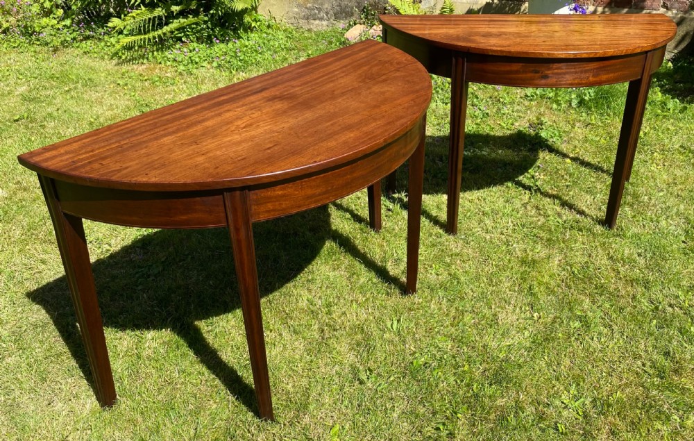 Pair of console tables 