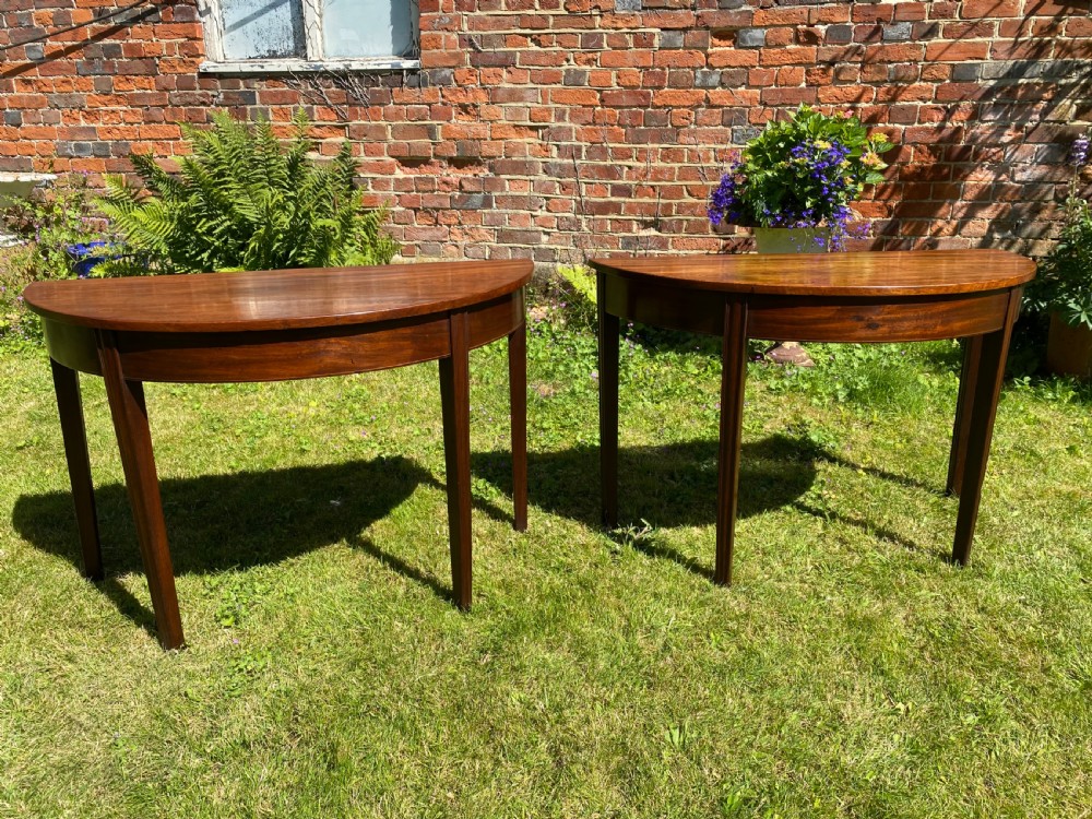 Pair of console tables  View VII