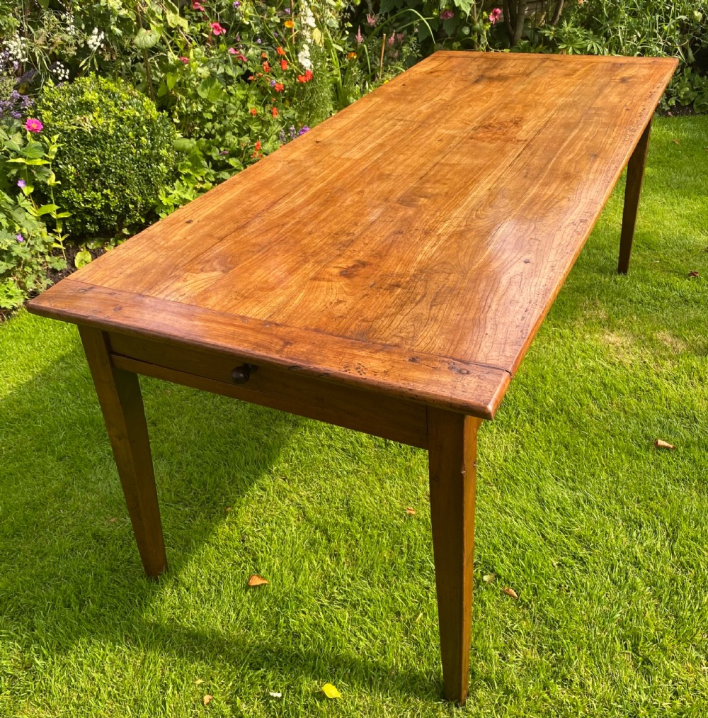 Farmhouse table  View V