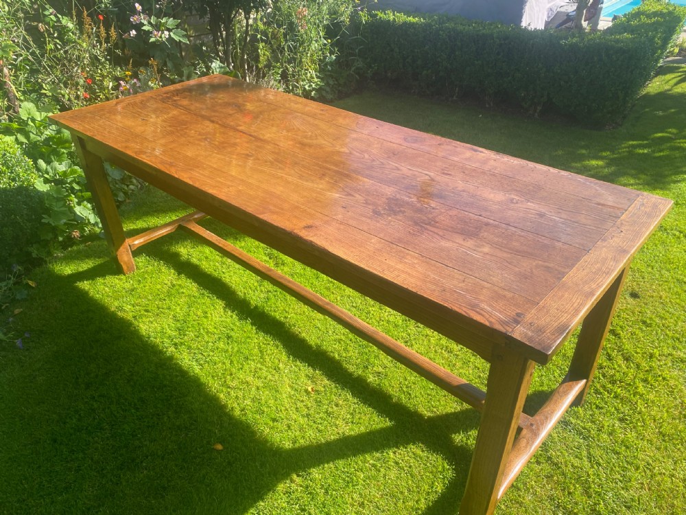 Large farmhouse table in Ash View IV