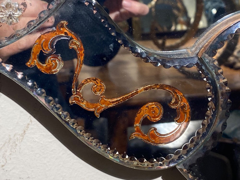 Venetian mirror with eglomise decoration  View V