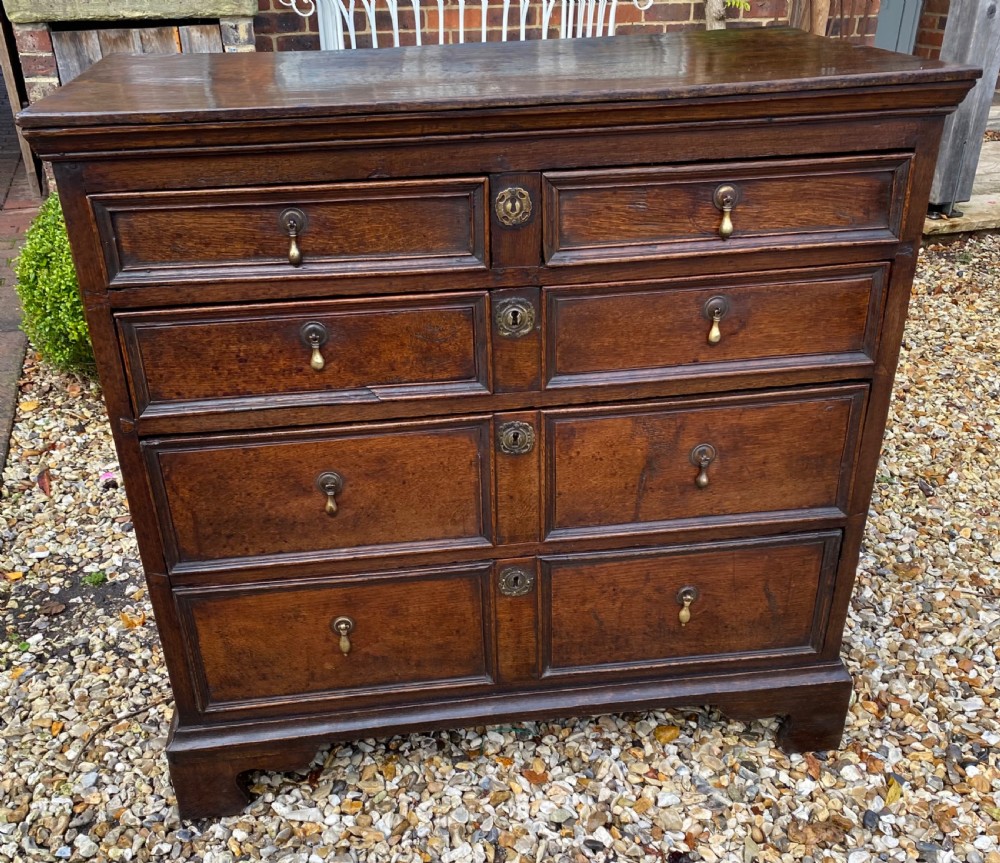 Late 17th Century oak chest of drawer View V