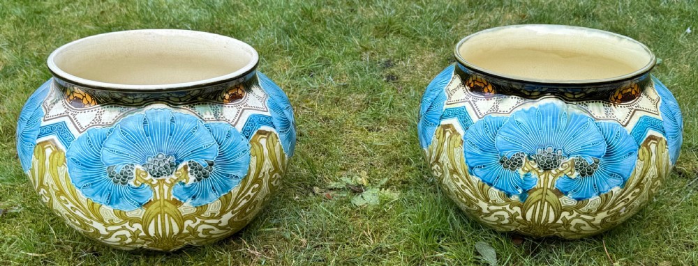 Pair of Minton Secessionist jardinières 