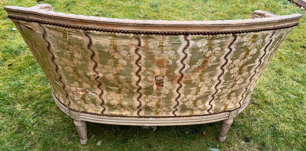 Small painted sofa in original paint  View IV