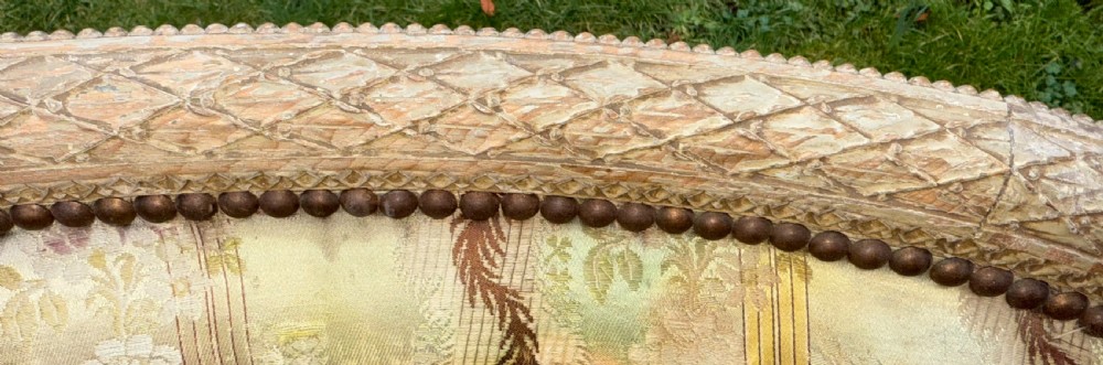 Small painted sofa in original paint  View VI