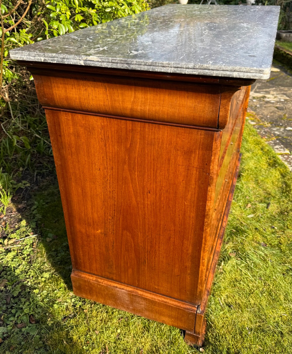 Burr walnut commode  View III