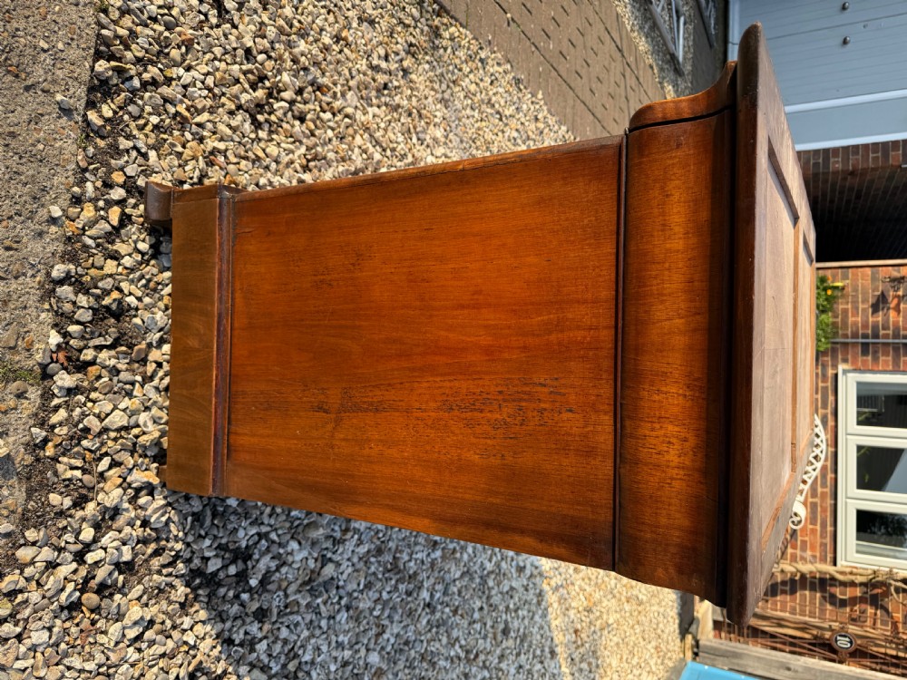 Burr walnut commode  View V