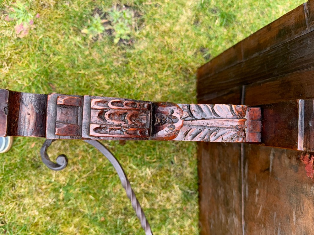 Early Spanish table in walnut  View IV