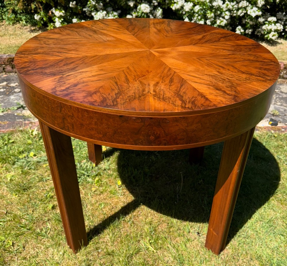 Art Deco Figured walnut extending table View II