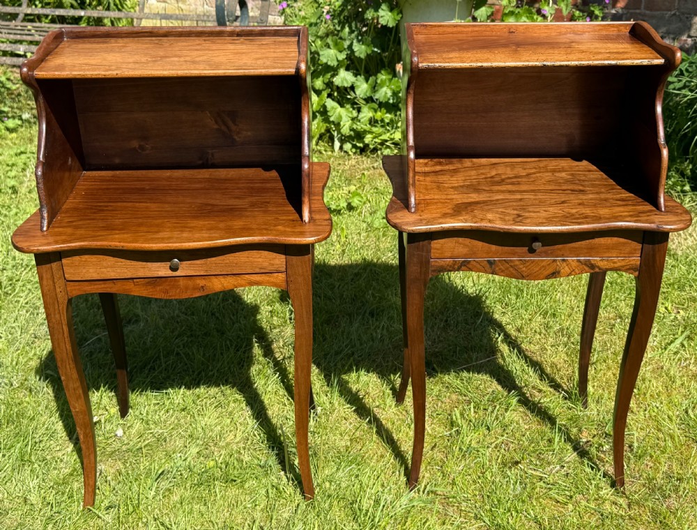 Pair of French country bedside tables in walnut 