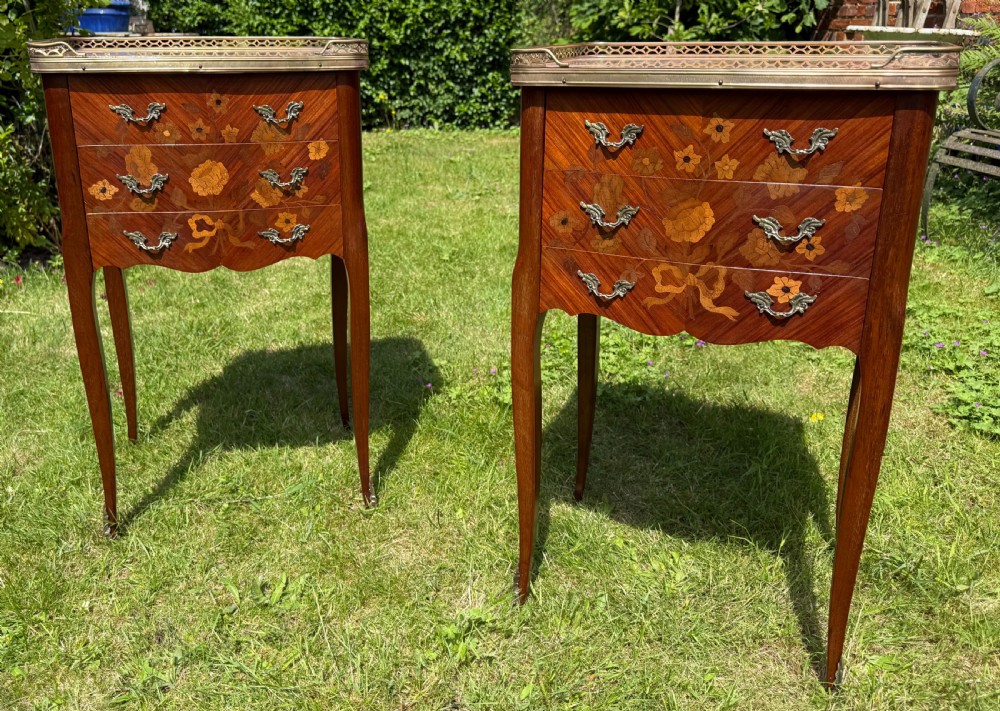 Fine quality pair of marquetry bedside tables  View VII