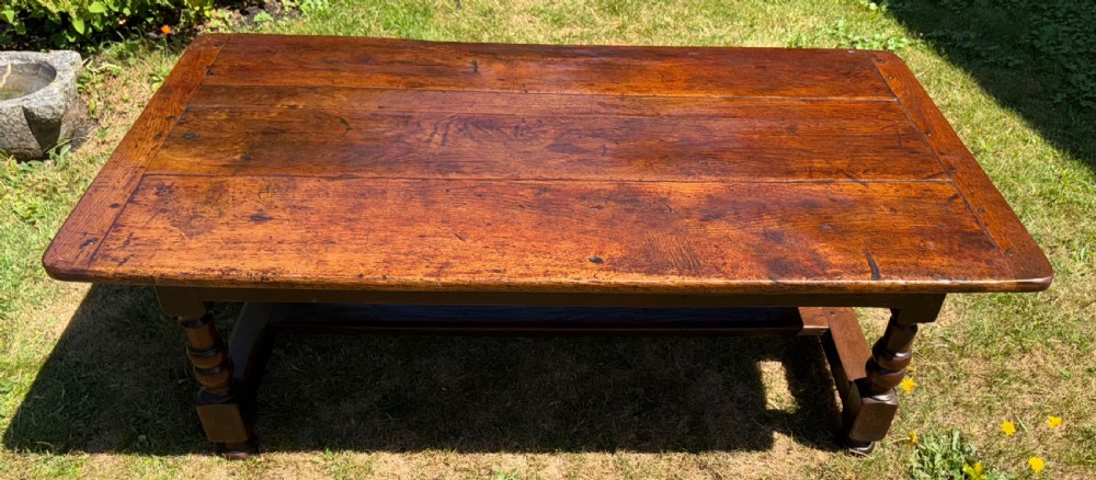 Large 18th Century oak coffee table View III