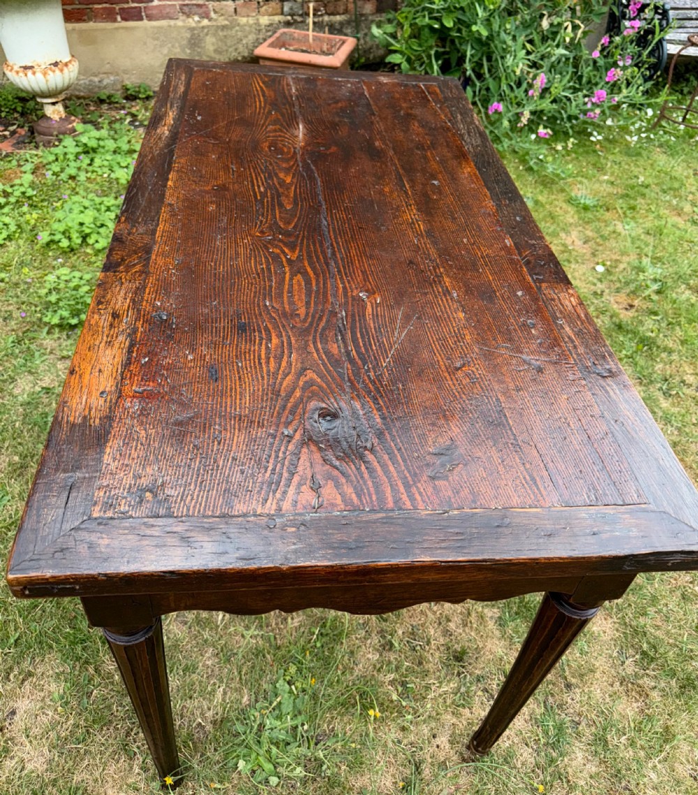 Louis XVI country table View II