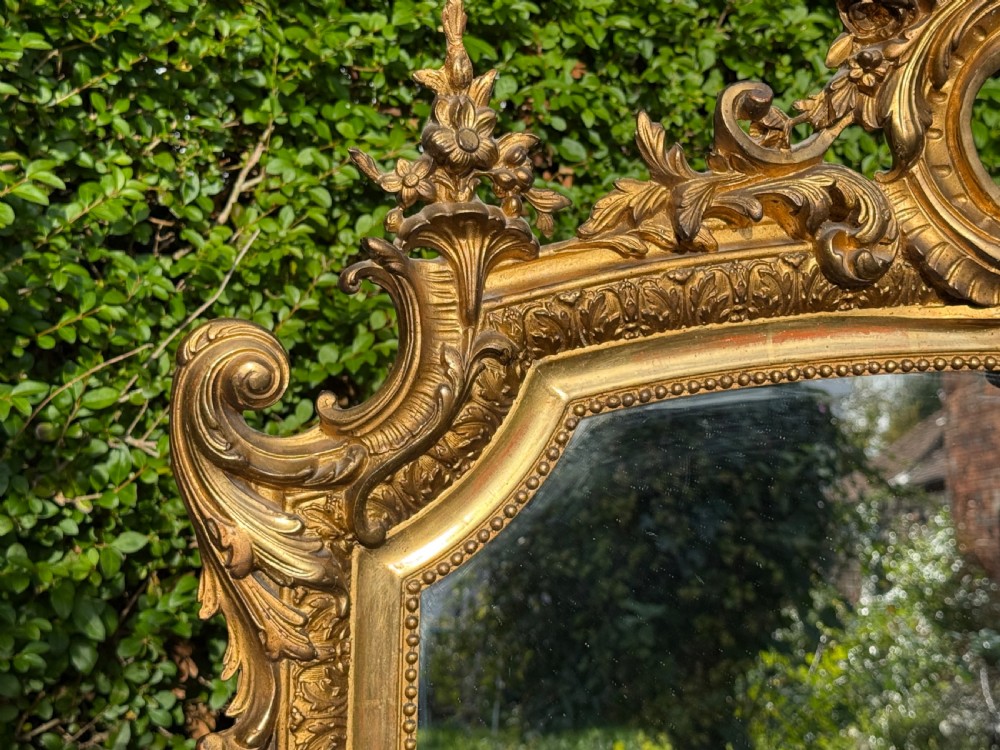 19th Century: gilt mirror in Rococo taste View III