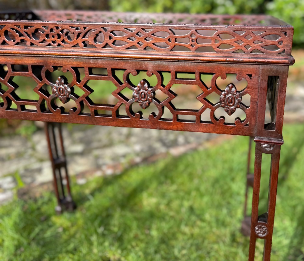 Carved fretwork silver table in mahogany  View VII
