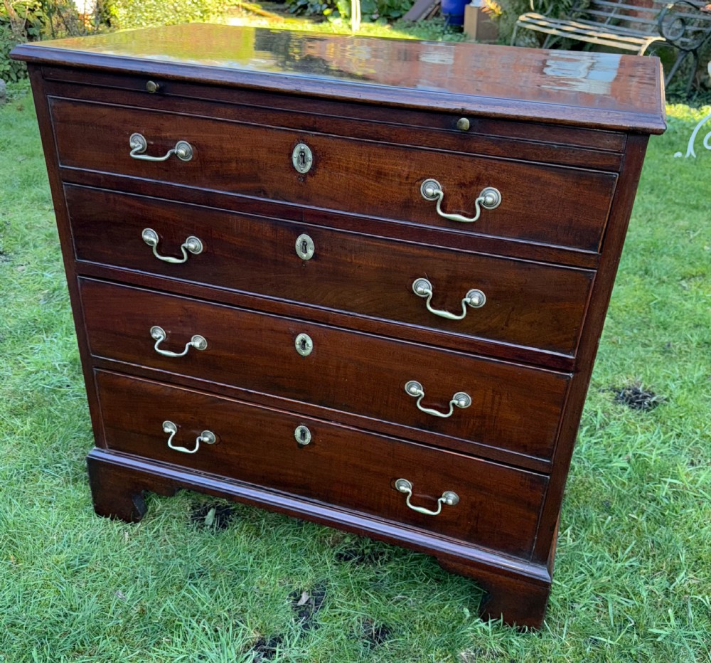 18th Century small mahogany chest of drawers  View II