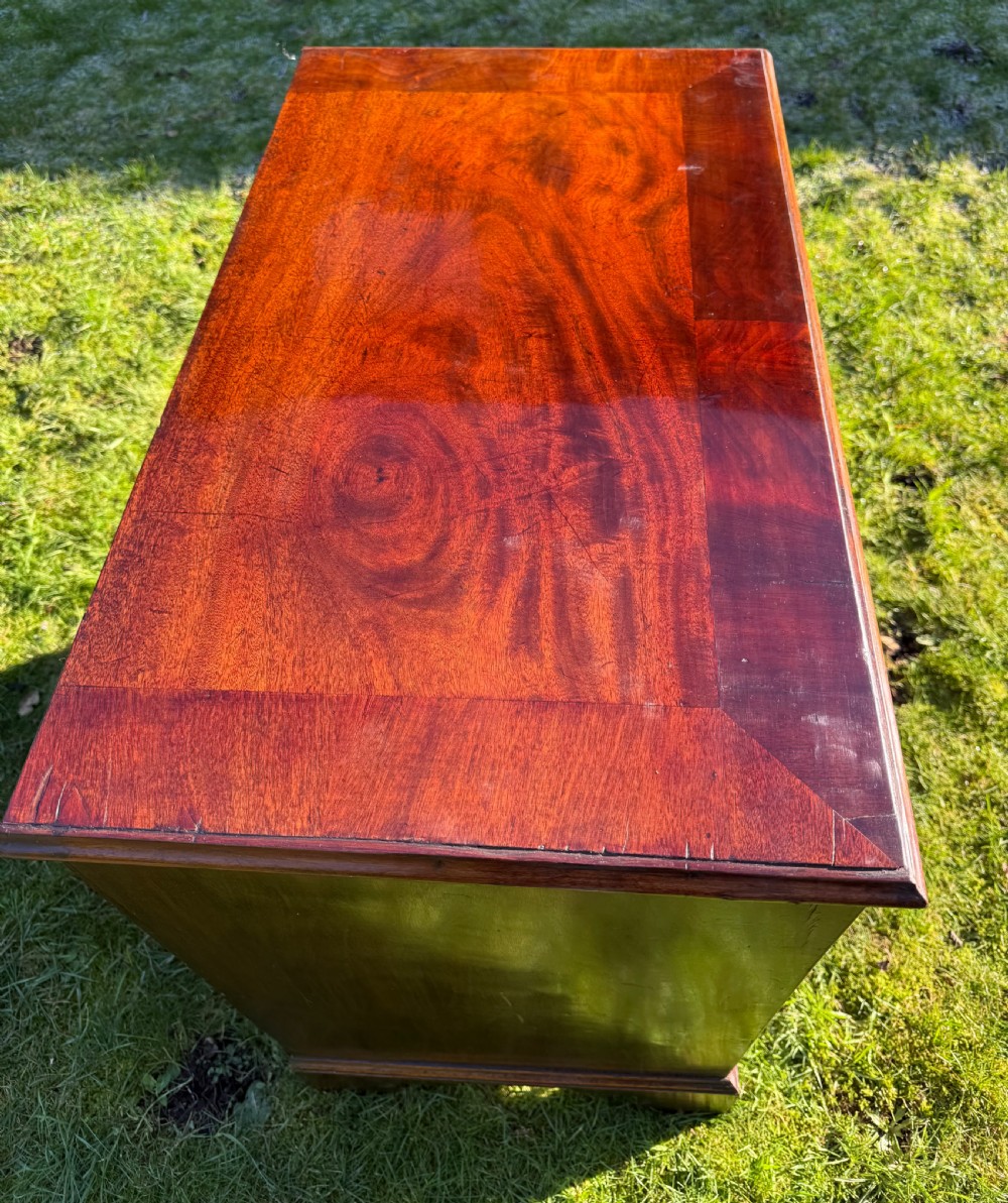 18th Century small mahogany chest of drawers  View VI