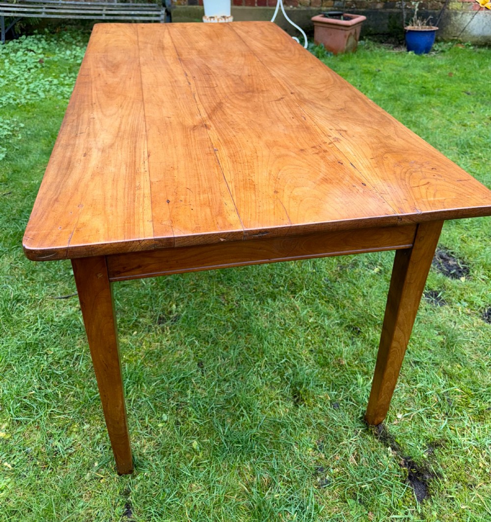 Cherrywood farmhouse table View VII