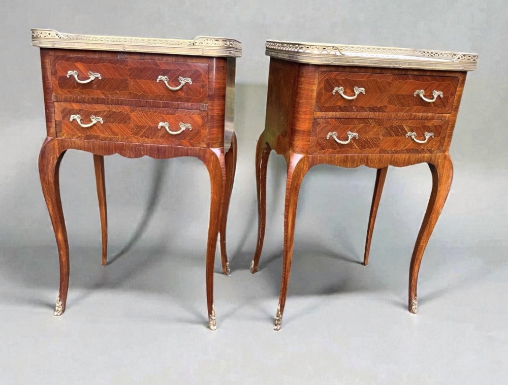 Pair of fine quality French bedside tables in Kingwood.