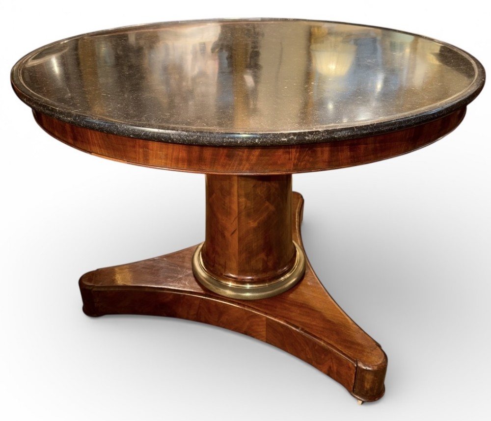 Flame Mahogany centre table or Gueridon 