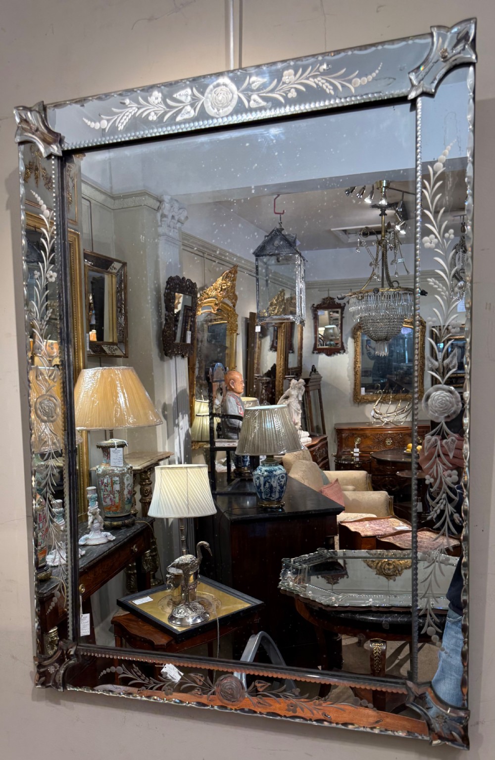 Engraved Venetian mirror 