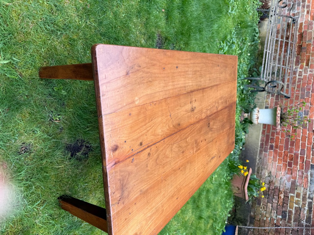 French cherrywood coffee table View X