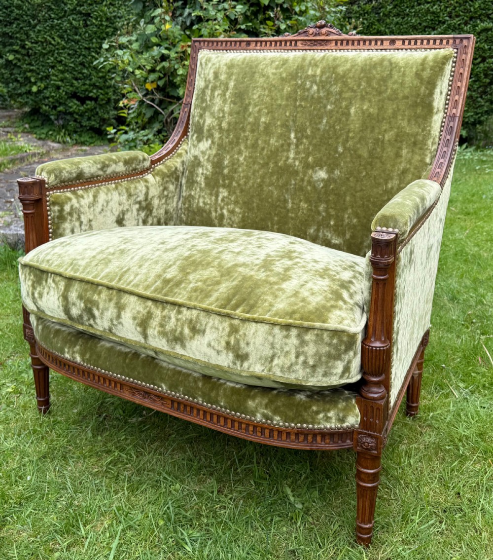 French walnut Marquise or love seat in velvet View VI
