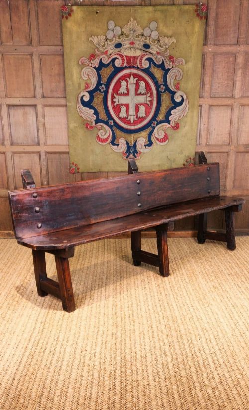 A Massive 17th Century Spanish Settle.