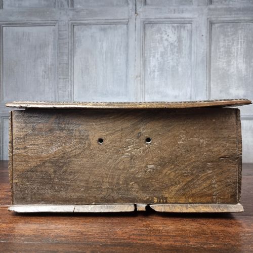 A 17TH CENTURY TABLE BOX - ADDITIONAL PHOTO 8